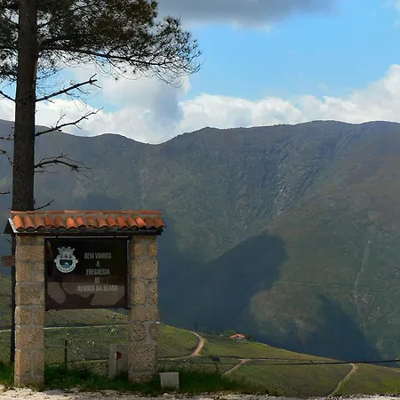 Διαμέρισμα Charming In With Mountain View